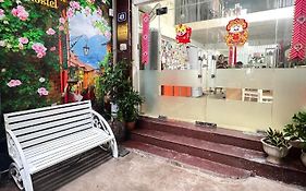 Trangtien Hostel